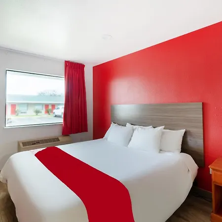 OYO Hotel San Antonio near AT&T Center